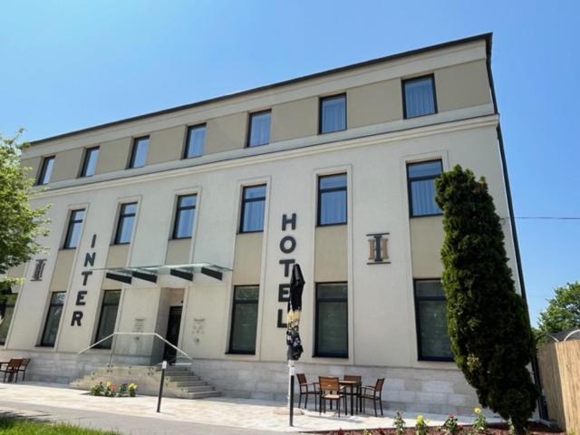 Inter Hotel Дебрецен Экстерьер фото